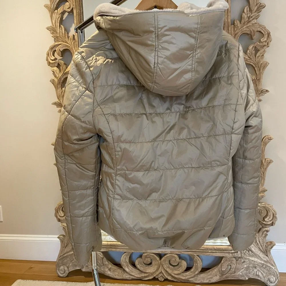 Jacket - Picture 7 of 7
